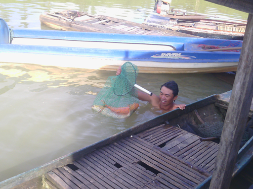 Làng chài trên đất Tây Nguyên ảnh 1